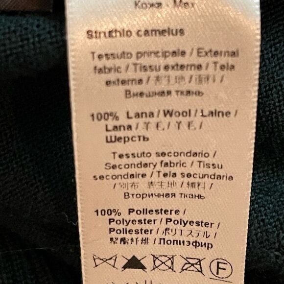 Roberto Cavalli Cardigan with large sequin and feather detail. Size 46 US 10-12 - Picture 8 of 10